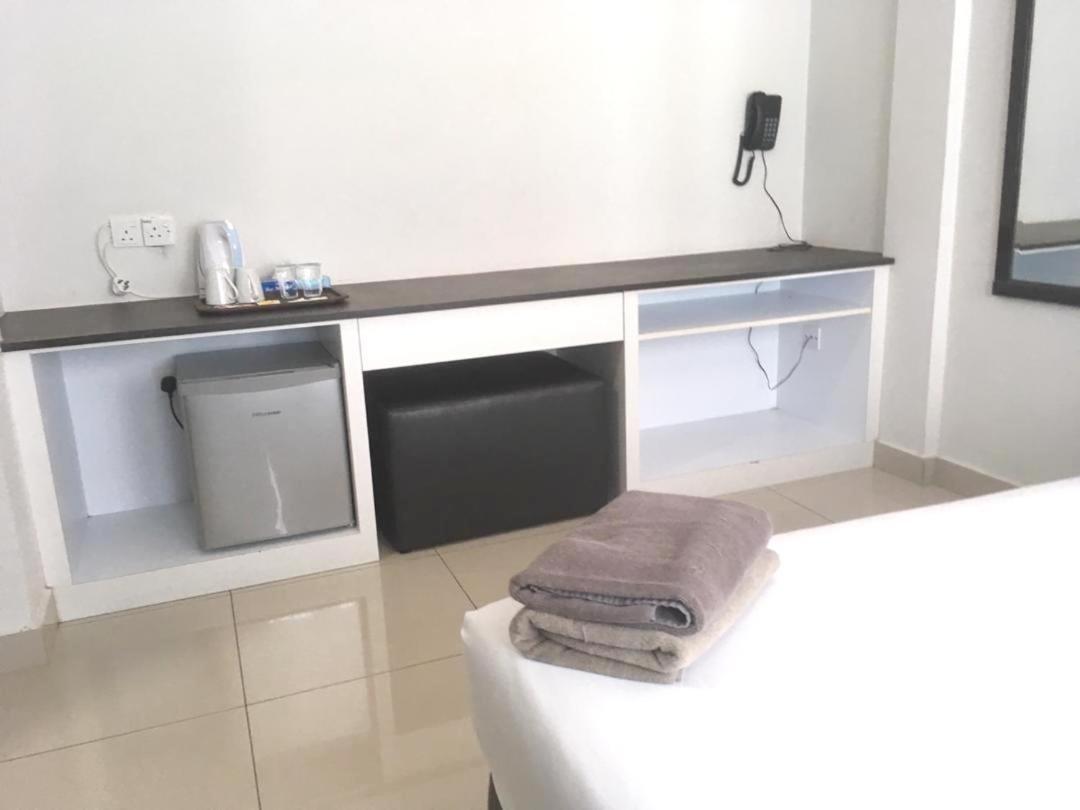 Desaru, Bayu Balau Beach Resort Bandar Penawar エクステリア 写真