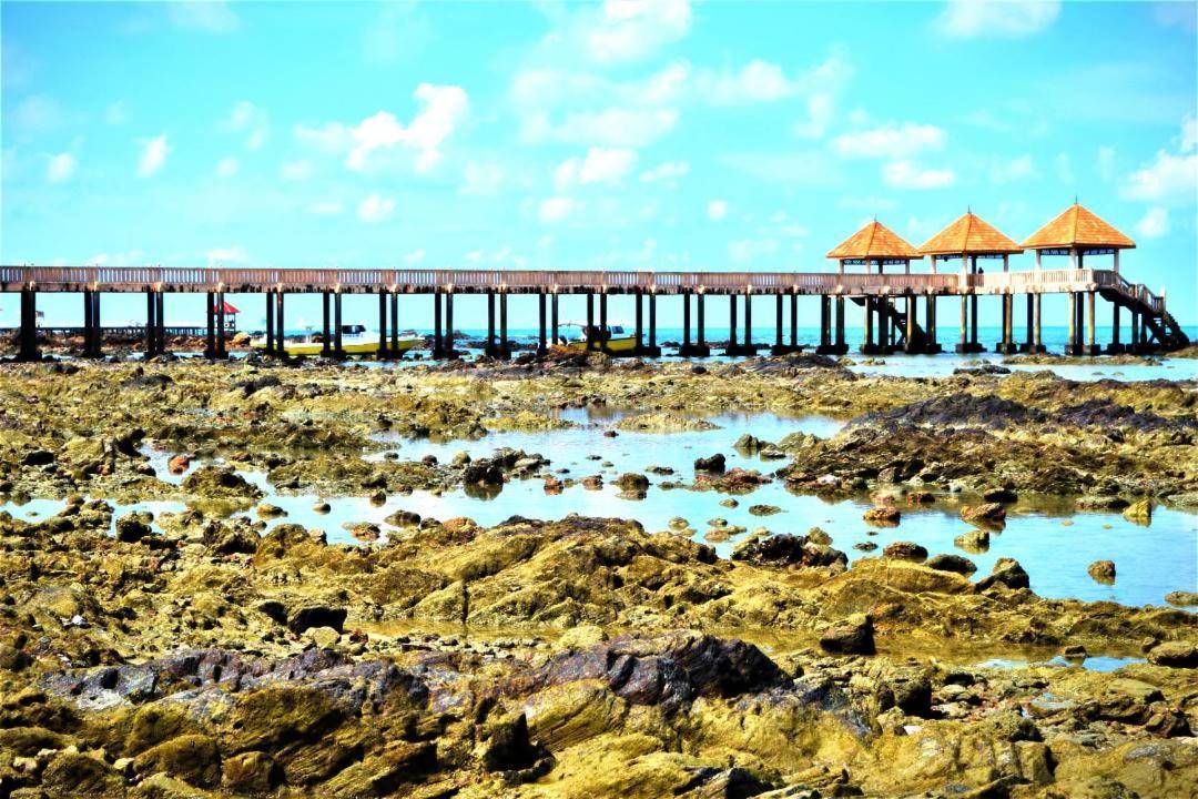 Desaru, Bayu Balau Beach Resort Bandar Penawar エクステリア 写真