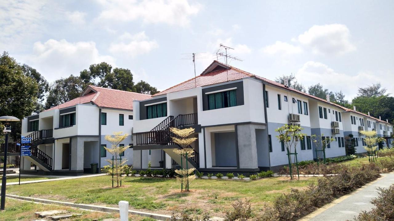 Desaru, Bayu Balau Beach Resort Bandar Penawar エクステリア 写真