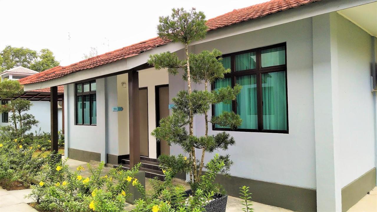 Desaru, Bayu Balau Beach Resort Bandar Penawar エクステリア 写真