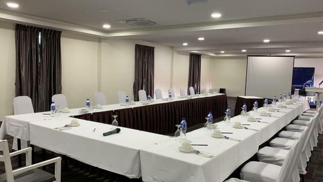 Desaru, Bayu Balau Beach Resort Bandar Penawar エクステリア 写真